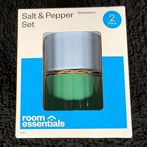 Modern Beach House Vibes RoomEssentials Blue & Green Stoneware Salt & Pepper Set